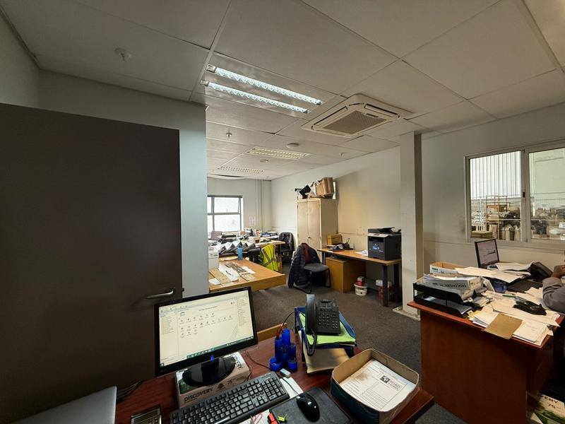 To Let commercial Property for Rent in Korsten Eastern Cape